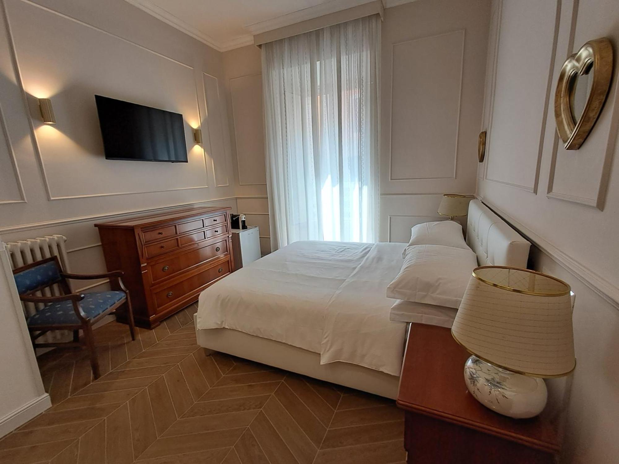Lui & Gio Luxury Suite — Foto 1